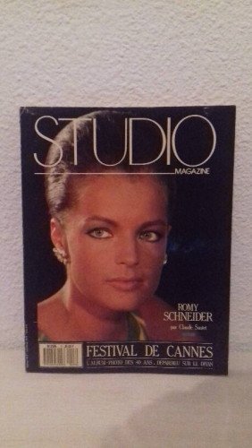 STUDIO MAGAZINE N3 ROMY SCHNEIDER FESTIVAL DE CANNES L'ALBUM PHOTO DES 40 ANS DEPARDIEU SUR LE DIVAN