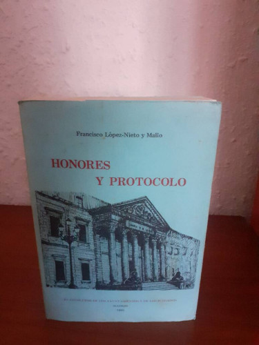 Portada del libro de HONORES Y PROTOCOLO