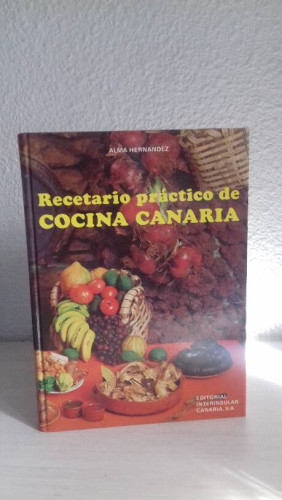 Portada del libro de RECETARIO PRACTICO DE COCINA CANARIA