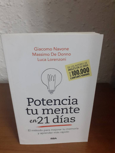 Portada del libro de POTENCIA TU MENTE EN 21 DIAS