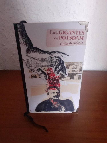 Portada del libro de GIGANTES DE POTSDAM, LOS