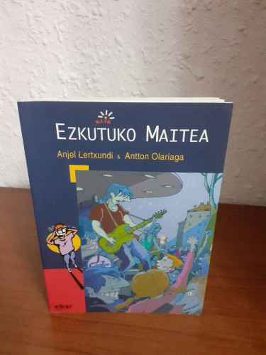 Portada del libro de EZKUTUKO MAITEA