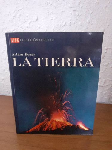 Portada del libro de TIERRA, LA
