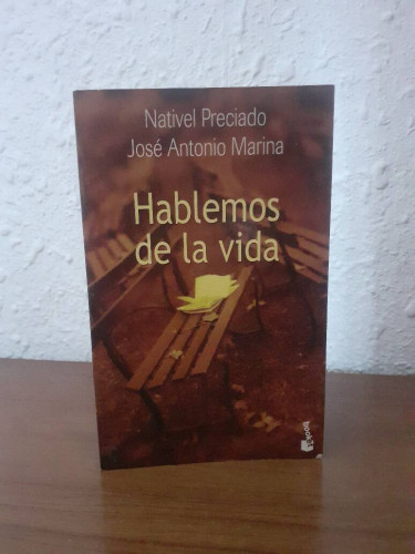 Portada del libro de HABLEMOS DE LA VIDA