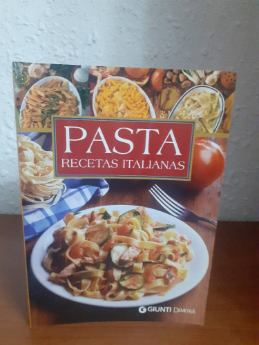 Portada del libro de PASTA RECETAS ITALIANAS