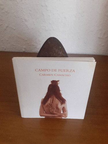 Portada del libro de CAMPO DE FUERZA