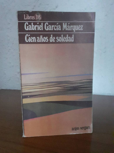 Portada del libro de CIEN AÑOS DE SOLEDAD