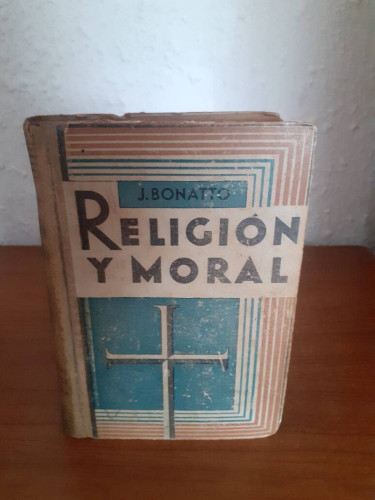 Portada del libro de CURSO DE RELIGION Y MORAL