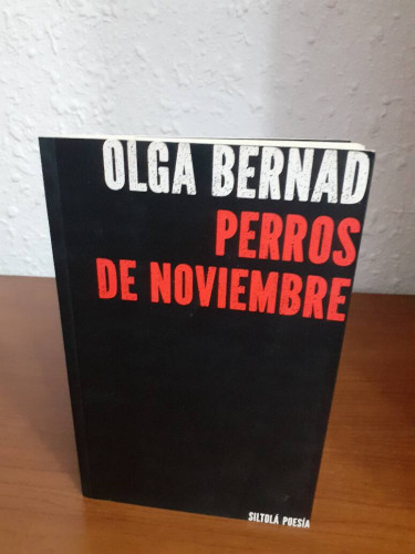 Portada del libro de PERROS DE NOVIEMBRE