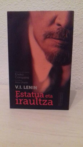 Portada del libro de ESTATUA ETA IRAULTZA