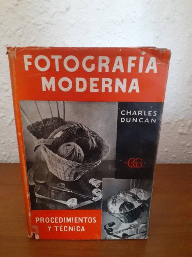 Portada del libro de FOTOGRAFIA MODERNA PROCEDIMIENTOS Y TECNICA