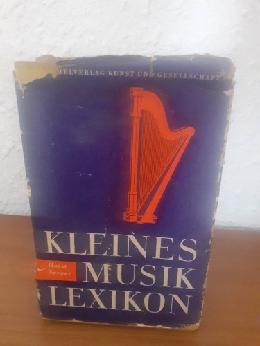 Portada del libro de KLEINES MUSIK LEXIKON