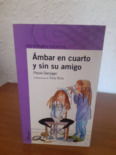 Portada del libro de AMBAR EN CUARTO Y SIN SU AMIGO