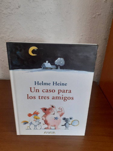 Portada del libro de CASO PARA LOS TRES AMIGOS MISTERIOS EN LA COCHAMBROSA, UN