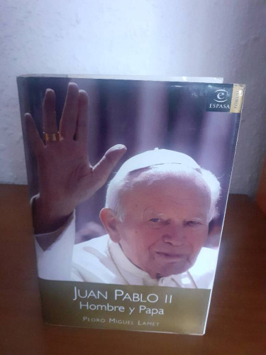 Portada del libro de JUAN PABLO II HOMBRE Y PAPA