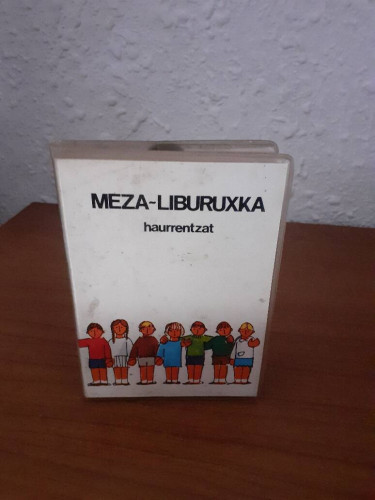 Portada del libro de MEZA LIBURUXKA HAURRENTZAT