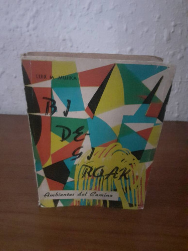 Portada del libro de BIDE GIROAK // AMBIENTES DEL CAMINO