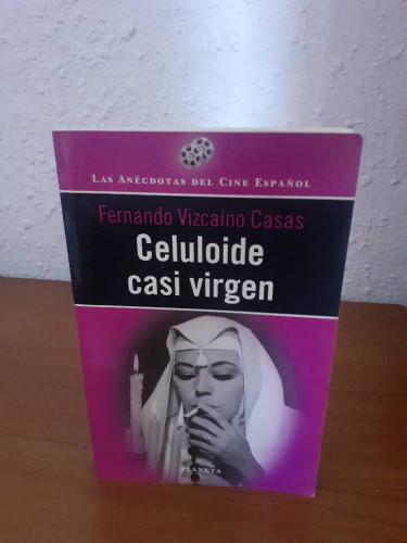 Portada del libro de CELULOIDE CASI VIRGEN