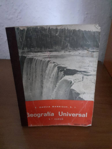 Portada del libro de GEOGRAFIA UNIVERSAL 2º CURSO DEL BACHILLERATO