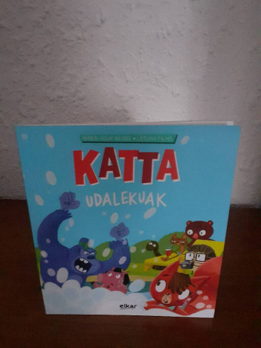 Portada del libro de KATTA UDALEKUAK