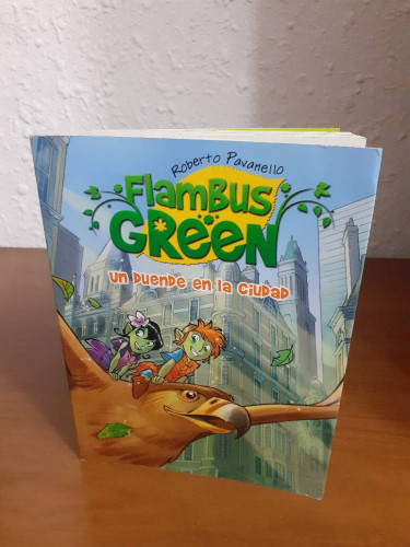 Portada del libro de FLAMBUS GREEN UN DUENDE EN LA CIUDAD