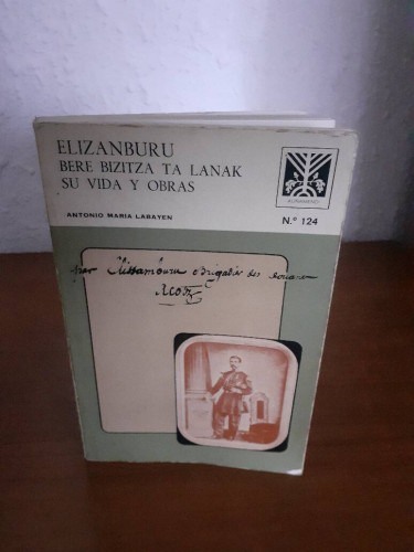 Portada del libro de ELIZANBURU BERE BIZITZA TA LANAK SU VIDA Y OBRAS