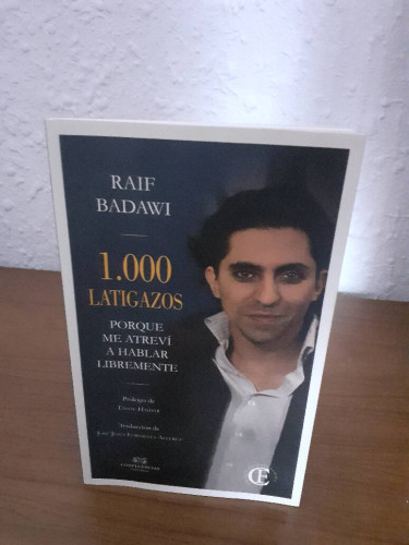 Portada del libro de 1000 LATIGAZOS PORQUE ME ATREVI A HABLAR LIBREMENTE