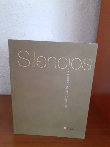 Portada del libro de SILENCIOS 22 PINTORES NAVARROS