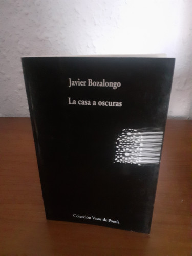 Portada del libro de La casa a oscuras