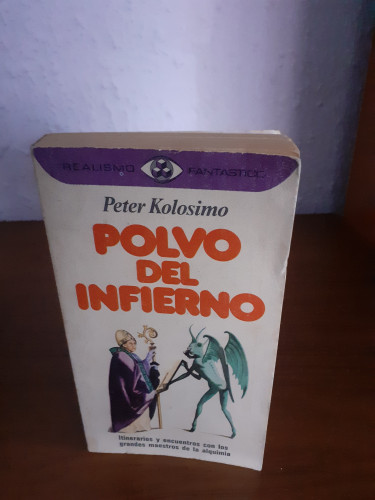 Portada del libro de Polvo del infierno