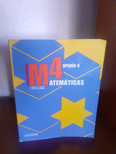 Portada del libro de Matemáticas 4. Opción B.