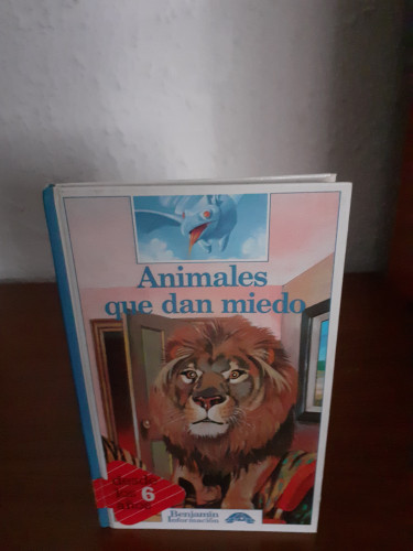 Portada del libro de ANIMALES QUE DAN MIEDO