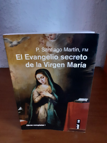 Portada del libro de El Evangelio secreto de la Virgen María