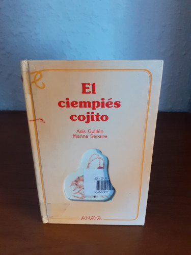 Portada del libro de Ciempiés cojito, el