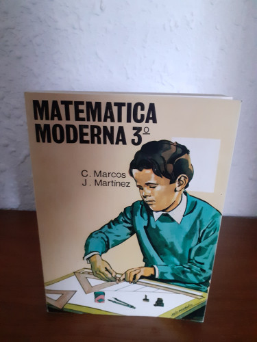 Portada del libro de Matemática moderna 3º