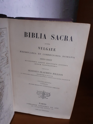 Portada del libro de Biblia Sacra juxta vulgate exemplaria et correctoria romana denuo didit divisionibus logicis analysique...