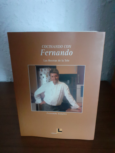 Portada del libro Cocinando con Fernando: las Recetas de la Tele