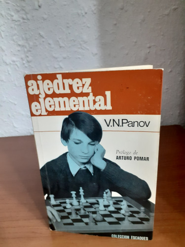 Portada del libro de Ajedrez elemental