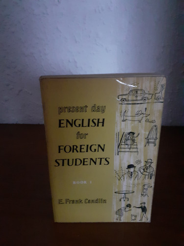 Portada del libro de Present day english for foreign students