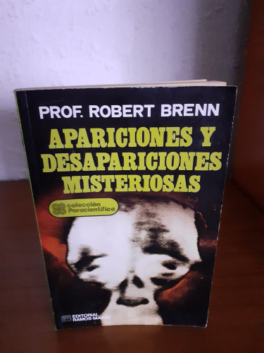 Portada del libro de Apariciones y desapariciones misteriosas