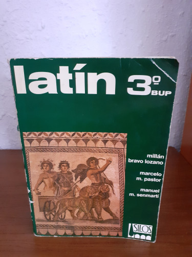 Portada del libro de Latín 3 BUP