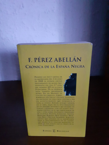 Portada del libro Crónica de la España Negra