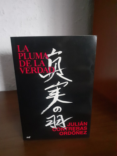 Portada del libro de La pluma de la verdad