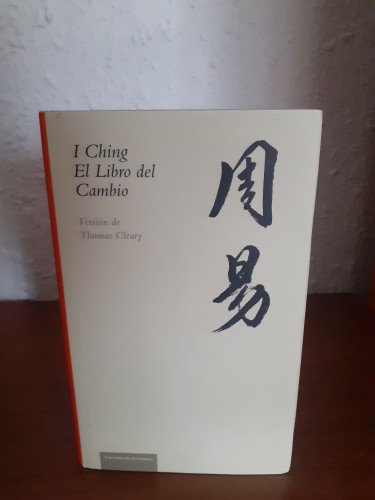 Portada del libro de I CHING EL LIBRO DEL CAMBIO