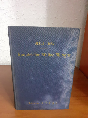 Portada del libro de Enquiridión bíblico bilíngüe