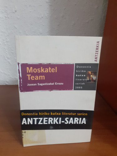 Portada del libro de Moskatel team