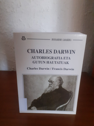 Portada del libro de Charles Darwin Autobiografia eta gutun hautatuak