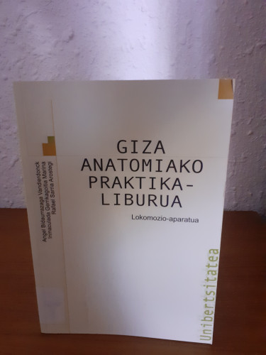 Portada del libro de Giza anatomiako praktika-liburua