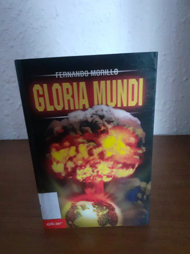 Portada del libro de Gloria Mundi