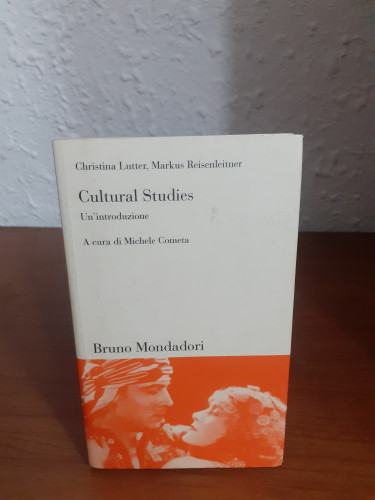 Portada del libro de Cultural studies. Un'introduzione